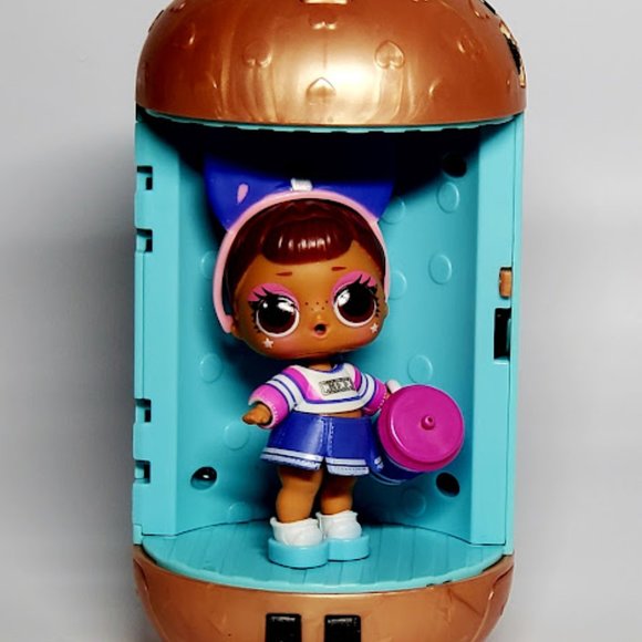 L.O.L. Surprise! Under Wraps Doll- Series Eye Spy 2A: Sis Cheer - Picture 2 of 7